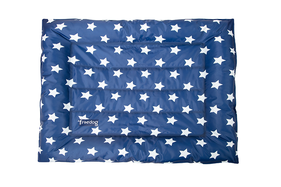 FR70304.jpg Eco -Cooling Cushion SKY 56 x 66cm M 100 Recycled - Image 1